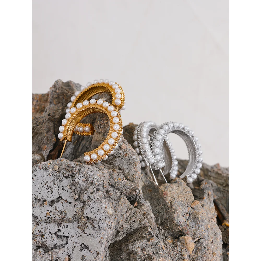 Yhpup Elegant Imitation Pearls Stainless Steel C Shape Geometric Hoop Huggie Earrings Vintage Metal Charm Stylish Jewelry Bijoux