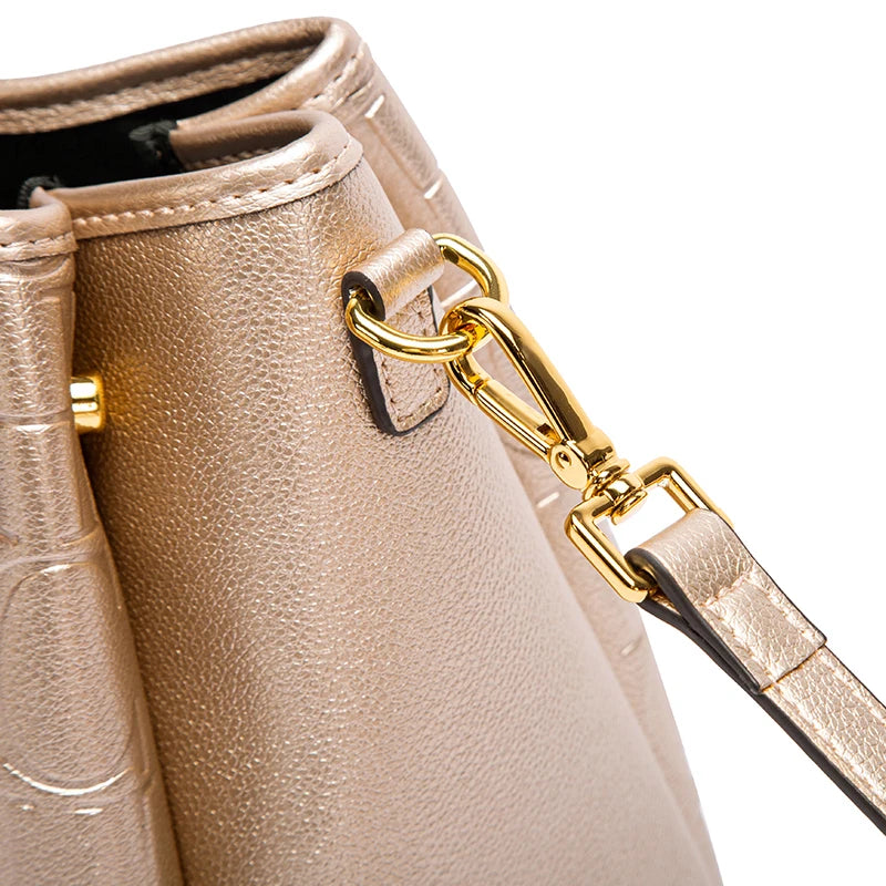 Party and Party Occasions Large Capacity Women's Crossbody Bag Fashionable Classic Retro Women's New 2024 Shoulder Bag