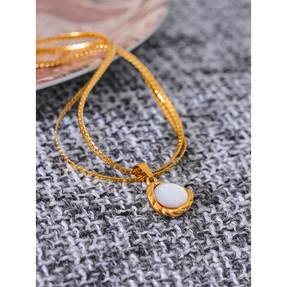 Yhpup Stylish Natural Shell Round Chic Pendant Necklace Water Resistant Stainless Steel Elegant Chain Temperament Jewelry Gift