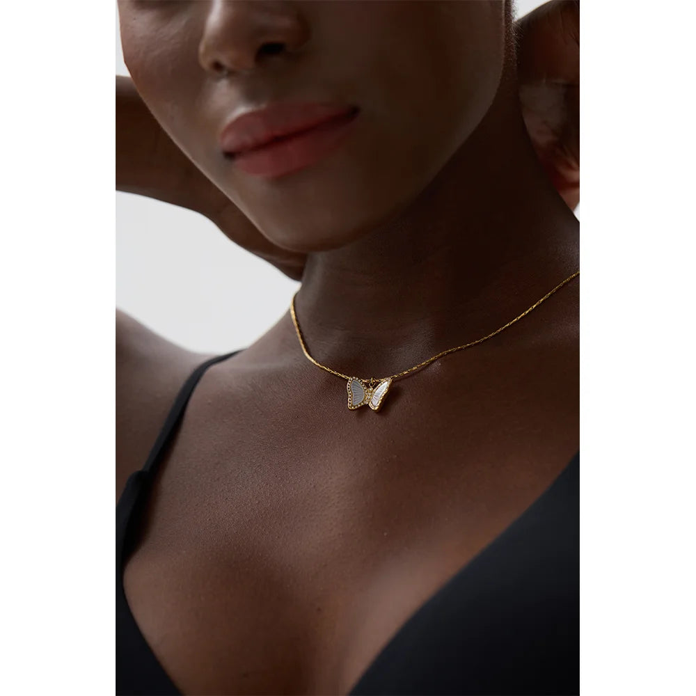 Yhpup Delicate Zircon Stainless Steel Natural Shell Butterfly Cast Pendant Necklace Gold Color Women Fashion Neck Jewelry Gift