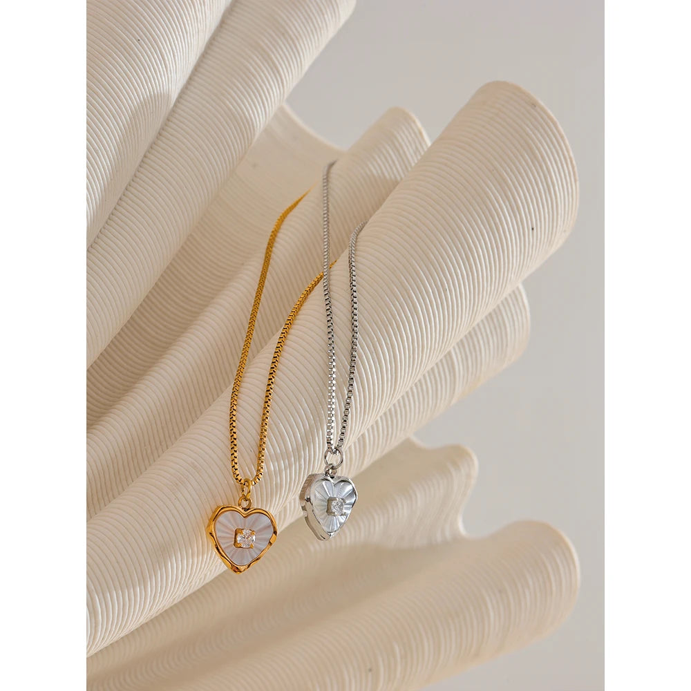 Yhpup Fashion Natural Shell Zircon Heart Love Necklace Chic Pendant Delicate Stainless Steel Stylish Valentine's Jewelry Gift