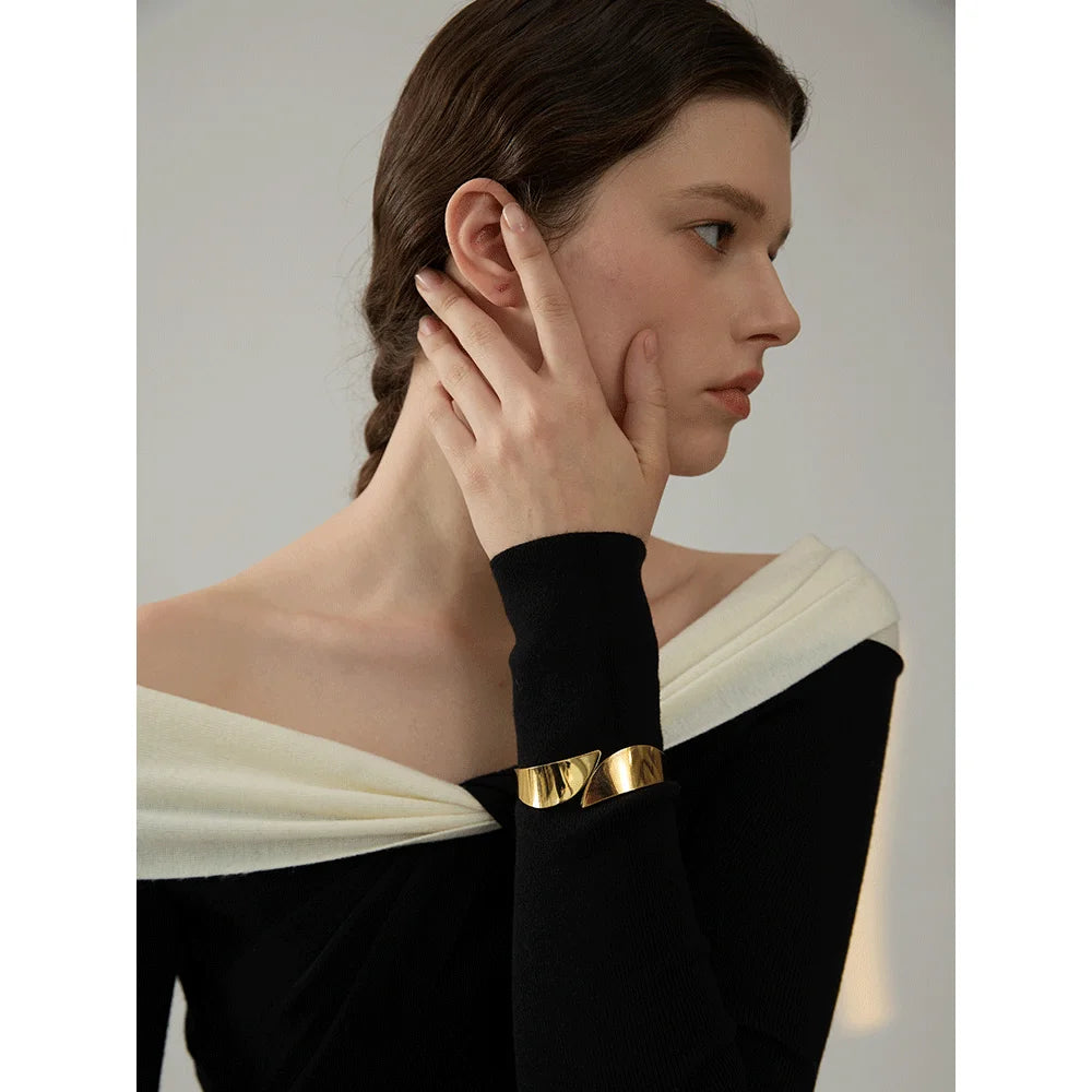 Yhpup New Glossy Smooth Stainless Steel Wide Geometric Bracelet Bangle Metal Texture 18K Gold PVD Plated Waterproof Jewelry