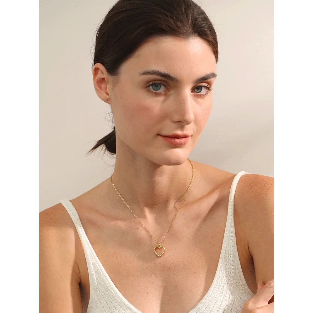 Yhpup Stainless Steel Heart Hollow Cast Pendant Minimalist Fashion Necklace Waterproof Trendy Simple Stylish Jewelry Women