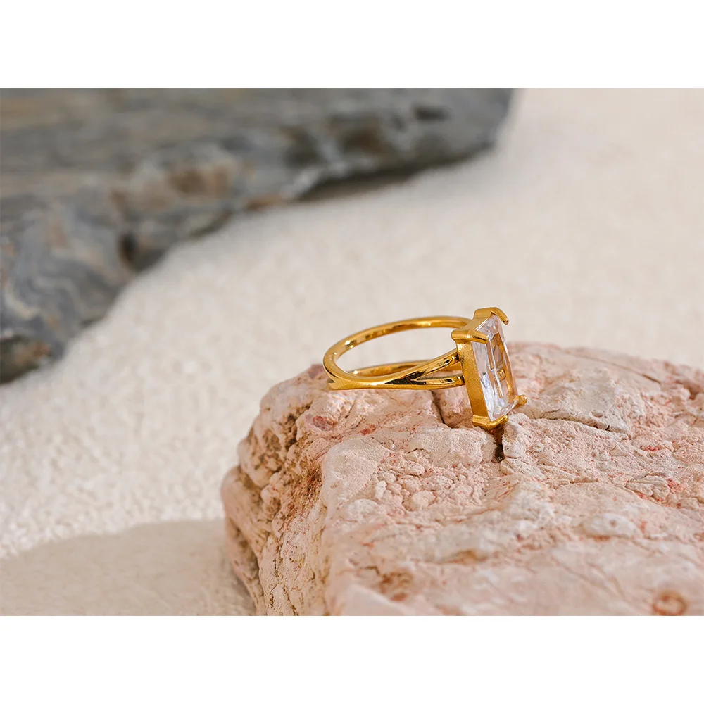 Yhpup Luxury Bling Cubic Zirconia Ring for Women Stainless Steel 18k Gold Color Geometric Simple Stylish Jewelry for Women Gift