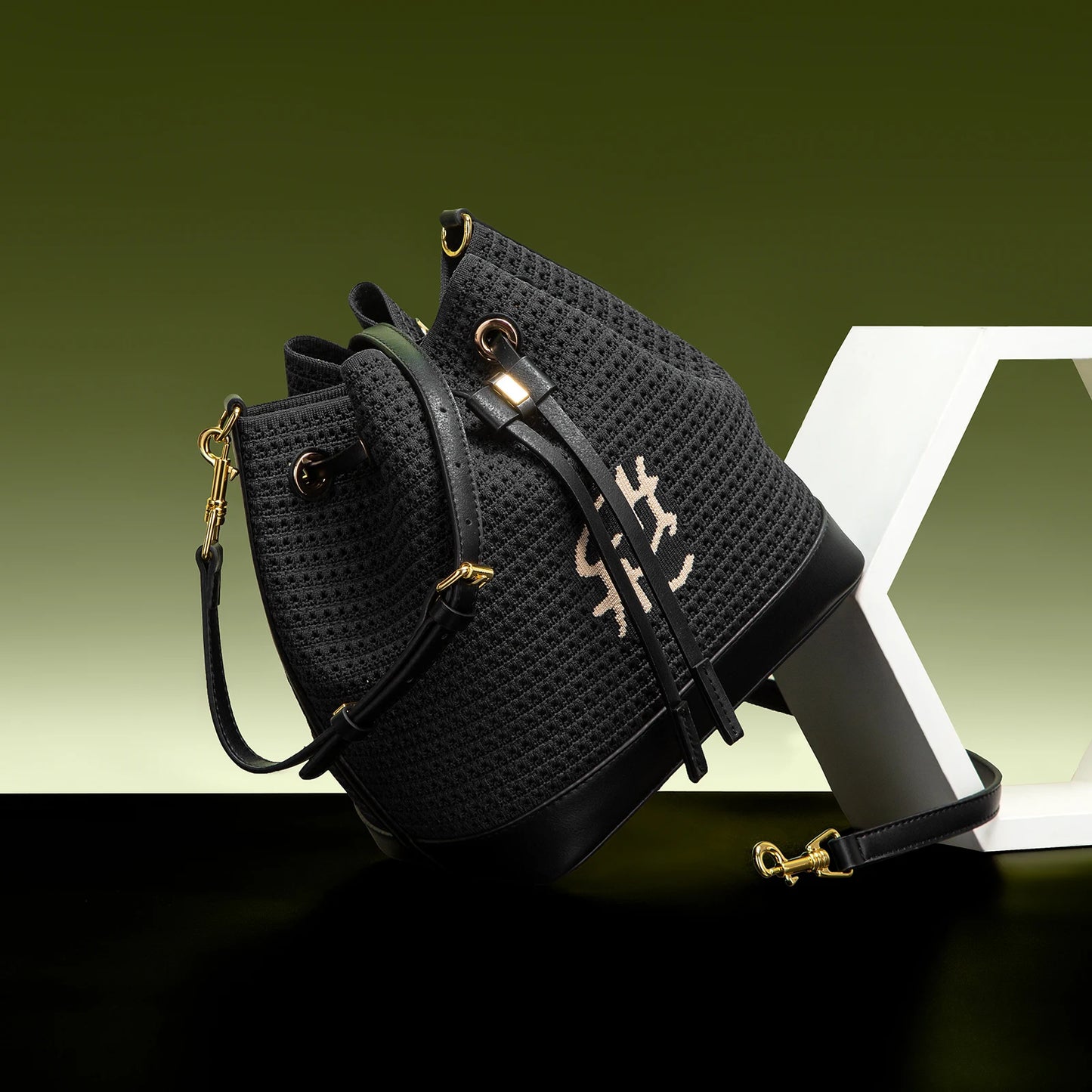 Women's Bucket Bag Vacation Style Women's Shoulder BagSpring New Fabric Splicing Design Handbag