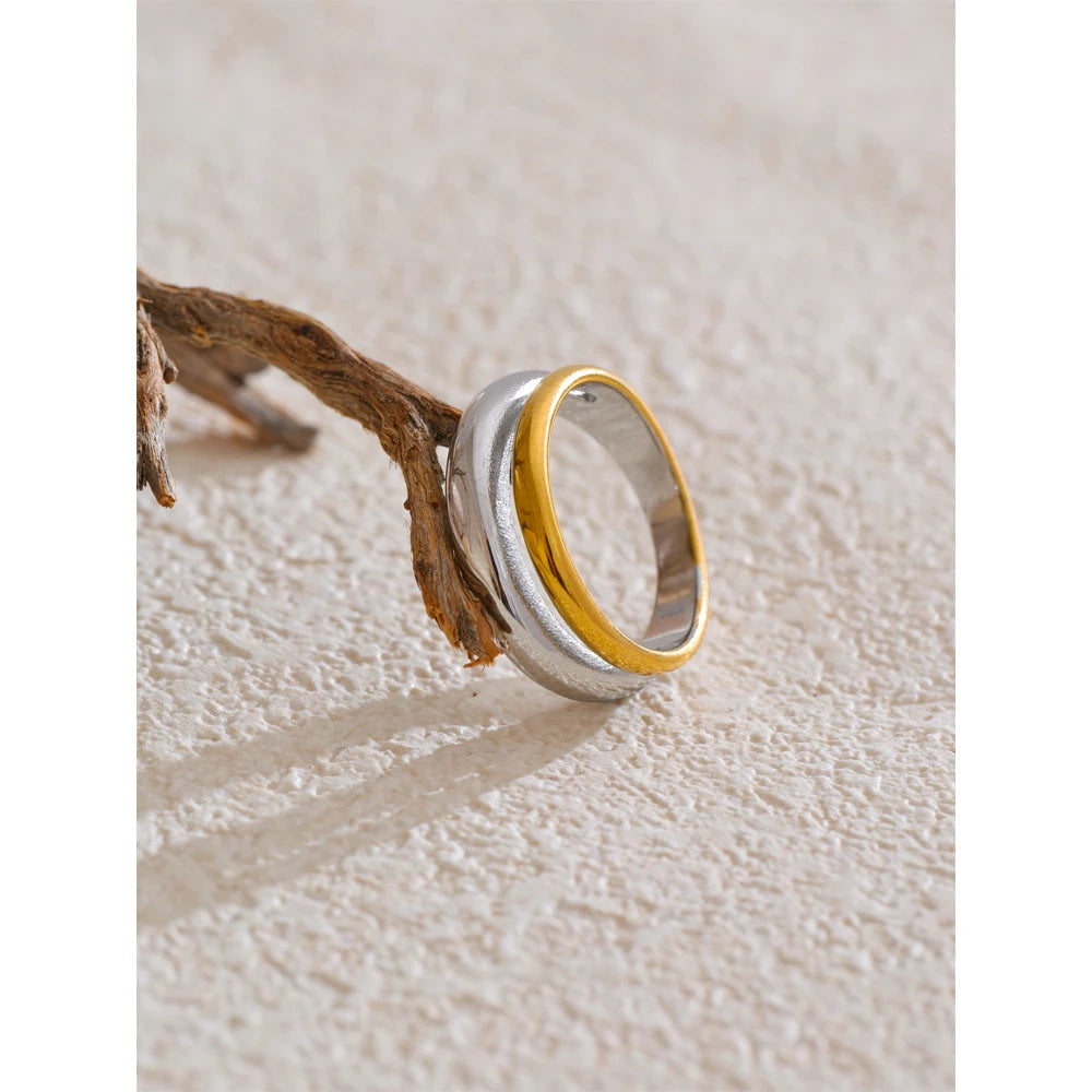 Yhpup 6789# Statement Stainless Steel Metal Double Color Geometric Casting Ring for Women Water Resistant Trendy Jewelry Gift